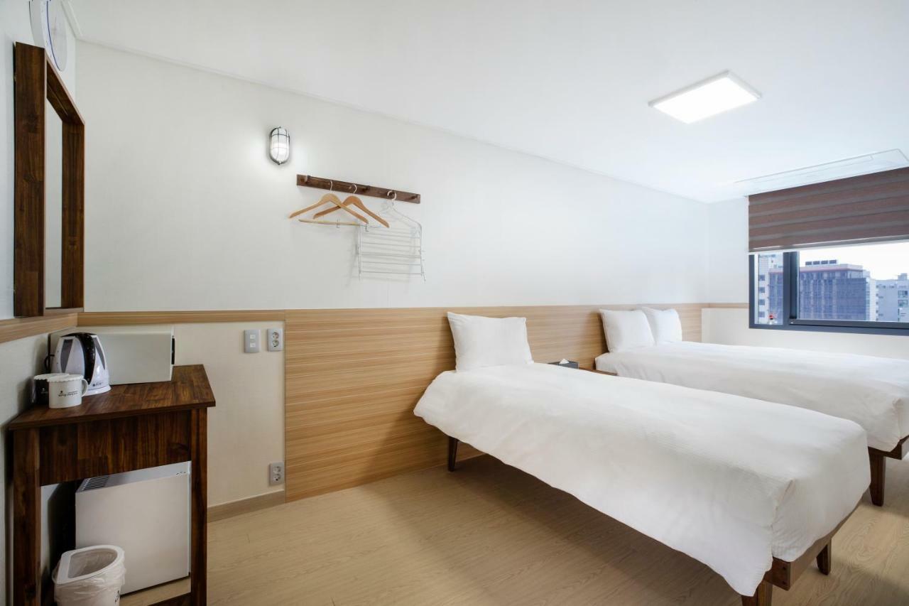 Five Hotel Jongno Seoul Exterior photo